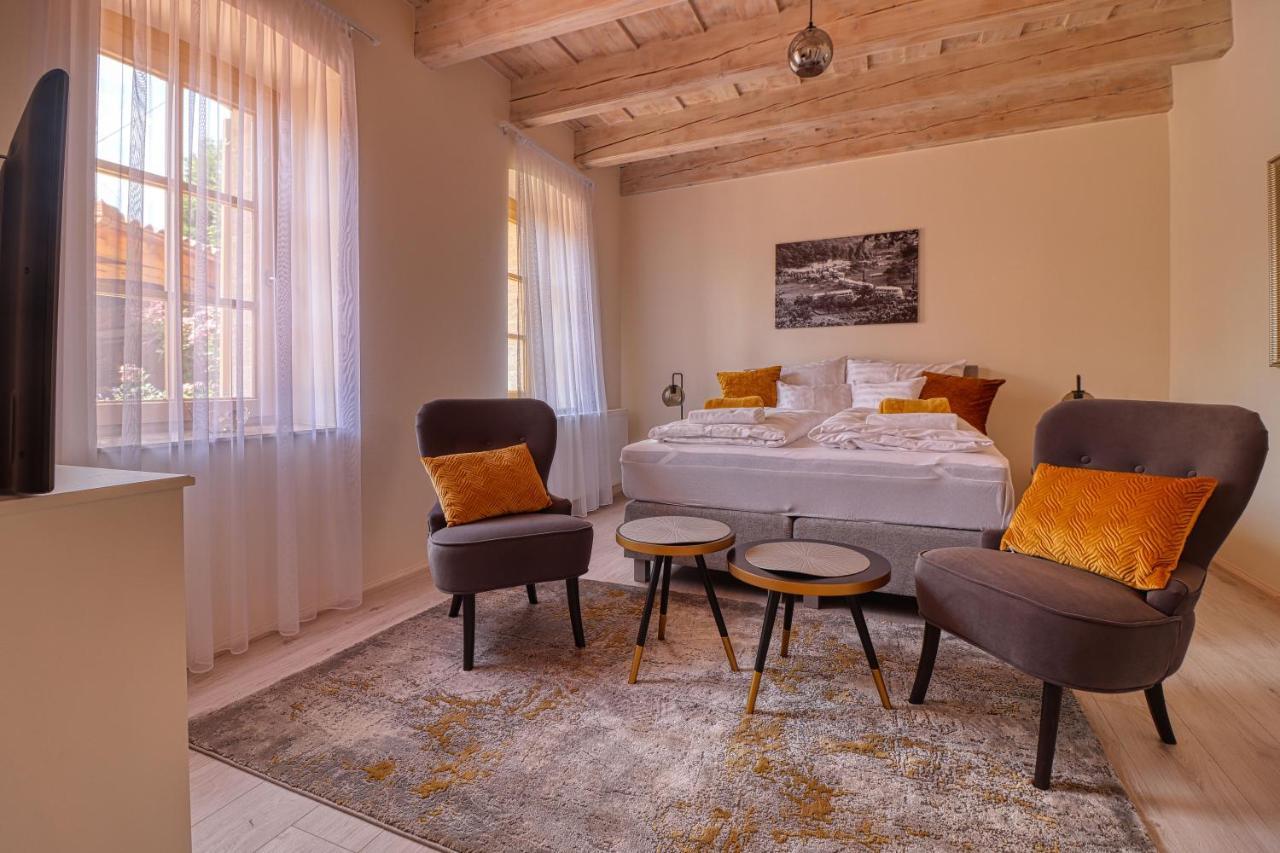 Manna Villa Eger Esterno foto