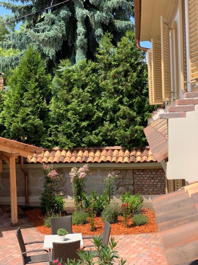 Manna Villa Eger Esterno foto