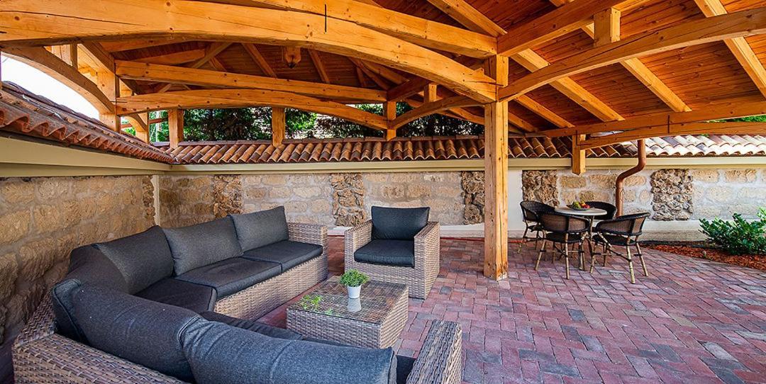 Manna Villa Eger Esterno foto